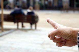 La raça i l'origen, darrere la meitat dels delictes d'odi i discriminació que es denuncien