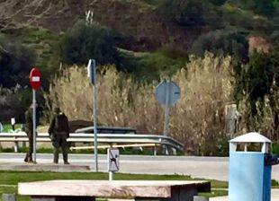 Defensa denuncia l'Ajuntament de Llançà per demanar el cessament de maniobres militars
