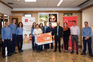 Nestlé dóna 6.080 euros a Creu Roja de Girona per a les beques menjador de secundària