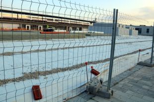 Adif entona el mea culpa i confirma que les obres del Parc Central s'endarreriran