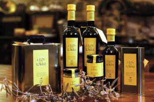 L'oli Clos de la Torre de Rabós d’Empordà, guardonat als EUA entre els millors del món