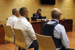 6 anys de presó pel conductor detingut a la Jonquera amb un arsenal d'armes i explosius al cotxe