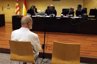 El treballador d'una gestoria de Figueres que es va embutxacar 128.500 euros evita la presó