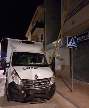 Condueix begut, de forma temerària, protagonitza una persecució i es resisteix a la detenció a Blanes