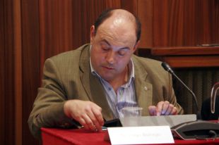 El PP aixeca la suspensió de militància al regidor de Figueres Diego Borrego 