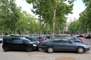 S'aprova la proposta de pagar per aparcar a la Copa malgrat la negativa de tota l'oposició