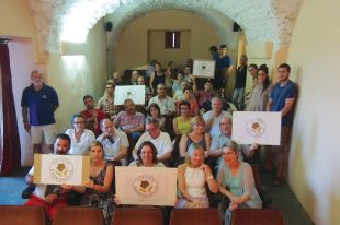 Una plataforma intentarà frenar un macro-càmping projectat a Garriguella