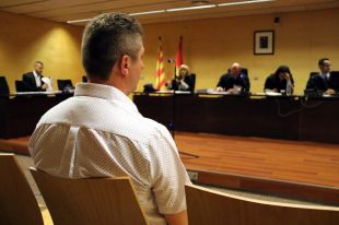 Absolt el veí de Vilallonga de Ter acusat de violar la filla de 13 anys
