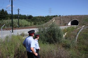 Roben un quilòmetre de fil de coure del tram internacional del TAV de l'Alt Empordà