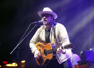 Wilco aterra avui a Porta Ferrada a un mes del llançament del nou àlbum