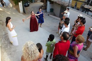 Descobrint el passat romà de Platja d'Aro de la mà d'en Lucius i la Júlia