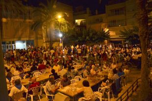 L'Escala engega una campanya per combatre el soroll i les conductes irrespectuoses de nit