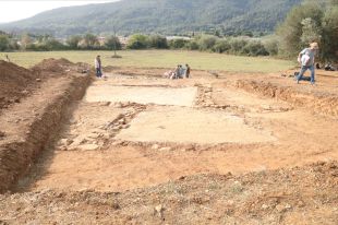 Troben una zona nova de la vil·la romana de Can Ring de Besalú