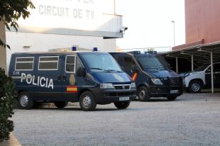Ampli desplegament de la policia espanyola a Figueres a les portes de l'1-O