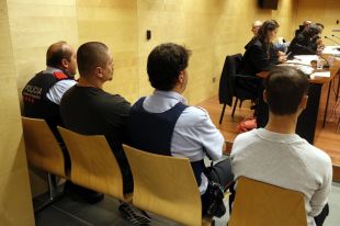 S'escull el jurat i comença el judici a l'acusat d'esquarterar i llençar al bosc una dona a Girona