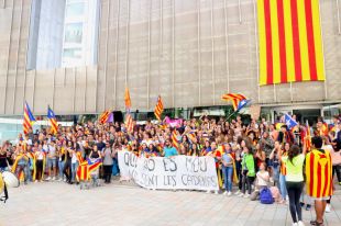 Més de 200 estudiants de secundària gironins per la independència
