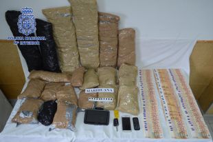 Enxampen a la Jonquera un home de 62 anys camí de França amb 9 quilos de marihuana