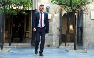 Santi Vila dimiteix com a conseller d'Empresa i Coneixement