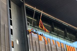 La bandera espanyola ja no oneja a la delegació del Govern a Girona