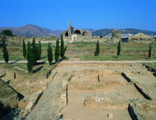 La UdG crea un curs d'Arqueologia Medieval i Moderna amb seu a Roses