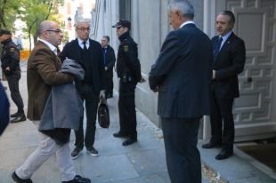 Forcadell, Corominas i Guinó acaten el 155 i diuen que la declaració d'independència va ser simbòlica
