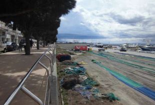 Roses allargarà el passeig marítim i crearà un mirador sobre el port pesquer