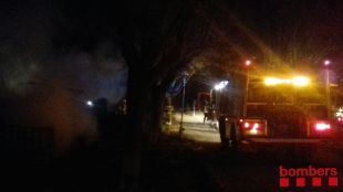 Un incendi en un càmping de l'Estartit calcina tres bungalous i n'afecta dos més