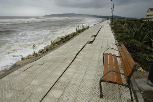 Costes es compromet a prioritzar una solució per a la seguretat d'Els Griells