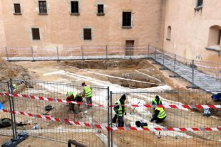 Sant Feliu fa treballs arqueològics on s'aixecarà el futur edifici del Museu Thyssen