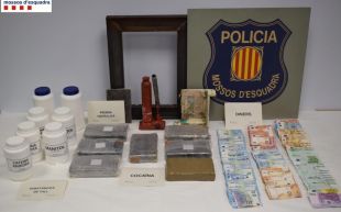 Descobreixen set quilos de cocaïna i 53.000 euros en efectiu amagats en un cotxe aparcat a Girona