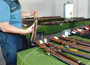La Guàrdia Civil posa data a la darrera subhasta pública d'armes a Girona