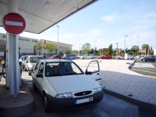 Psicosi a la Catalunya Nord per aconseguir carburant