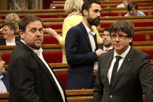 Acord per proposar Puigdemont com a president de la Generalitat i Torrent president del Parlament