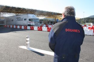 L'Estat suspèn el Tractat de Schengen a partir d'aquesta mitjanit