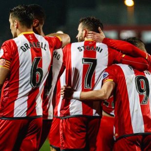 Un doblet de Stuani allunya al Girona FC del descens