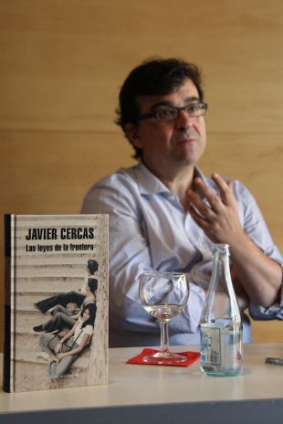 La novel·la de Cercas sobre la Girona ''quinqui'' dels anys 70 farà el salt al cinema
