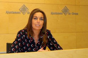 Veray amenaça Madrenas que pengi la foto del Rei a la sala de plens o serà denunciada