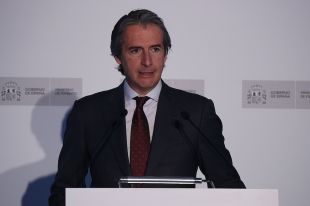 Foment anuncia que construirà una estació del TAV a l'aeroport de Girona