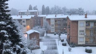 Fins a set carreteres gironines afectades per la nevada