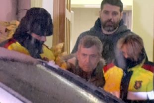 Acaba per avui l'escorcoll a casa de la mare del detingut pel doble crim de Susqueda