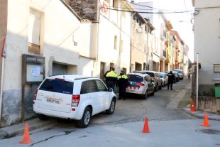Reprenen els escorcolls a Anglès pel doble crim de Susqueda