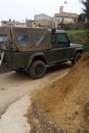 Una seixantena de militars fan maniobres a diversos municipis de l'Alt Empordà