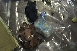 Jutgen un veí de Salt acusat de fer-se enviar cocaïna des de Nicaragua dins figures de pessebre