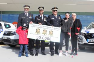 La Policia Local de Caldes de Malavella entrega 50.000 euros a l’Hospital Sant Joan de Déu