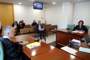 El jutge delibera sobre la prohibició de l'Exèrcit a l'Expojove de Girona