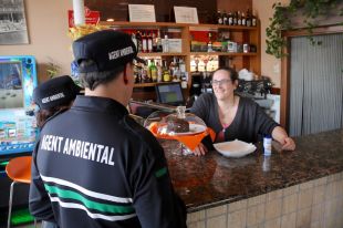 443 denúncies a Girona dels agents ambientals, la majoria a comerços per recollir malament el cartró