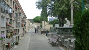 El negoci dels enterraments a la província de Girona, cada cop més rendible