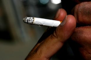 Fumar en un interior és equiparable a una elevada contaminació a l'exterior segons un estudi de la UdG