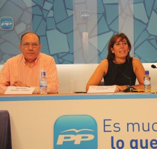 El PP va votar a Girona i Tarragona a favor d'un reglament sobre el català com el de Barcelona 