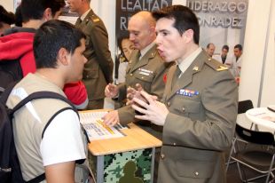 Fira de Girona vol revocar la sentència que permet a l'Exèrcit portar soldats uniformats a l'Expojove